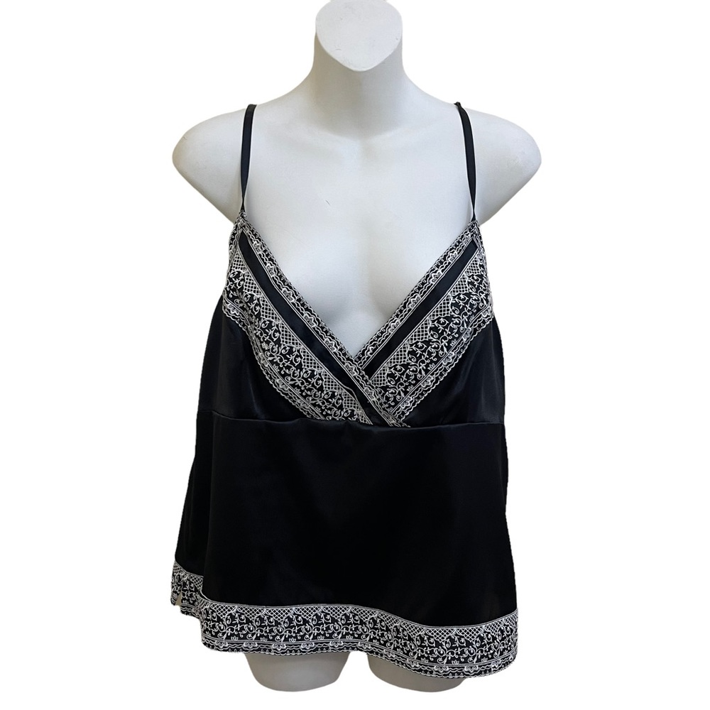 Nine West  Women V Neck Embroidery Color Block Sleeveless Camisole  Size 12